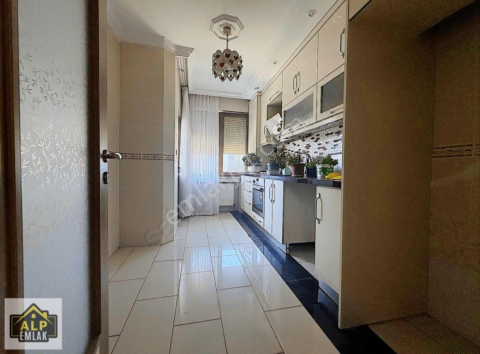 Alp Emlaktan 3+1 Sınırsız Kredi İmkanlı Daire - Görsel 3