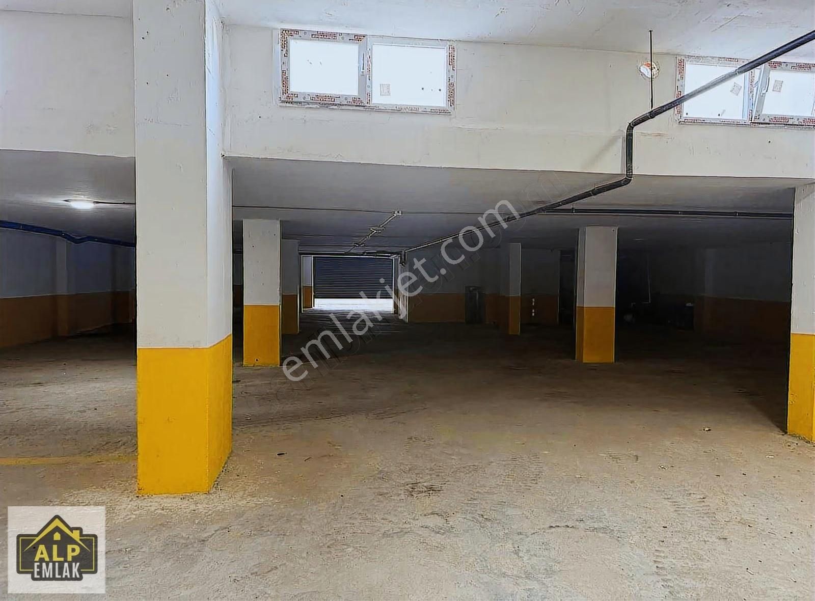 Alp Emlaktan Geniş Kullanımlı 3+1 Kat Mülkiyetli Güney Cephe - Görsel 13