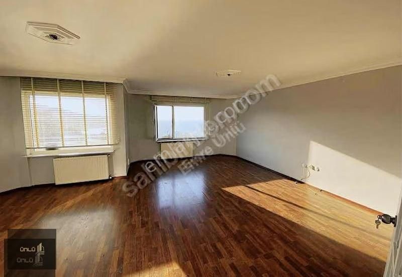 Deniz Manzaralı Site İçi Havuzlu Otoparklı Kiralık 3+1 Daire - Görsel 6