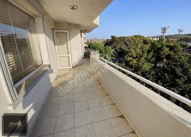 Deniz Manzaralı Site İçi Havuzlu Otoparklı Kiralık 3+1 Daire - Görsel 21