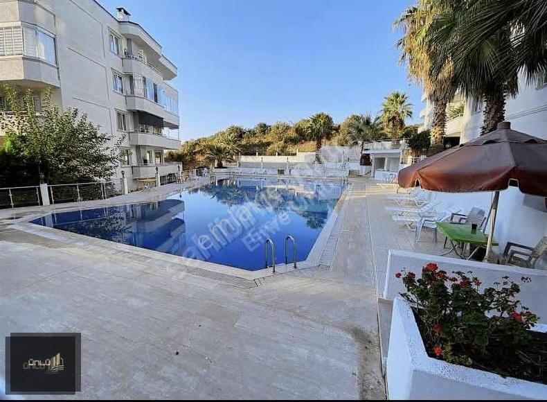 Deniz Manzaralı Site İçi Havuzlu Otoparklı Kiralık 3+1 Daire - Görsel 7