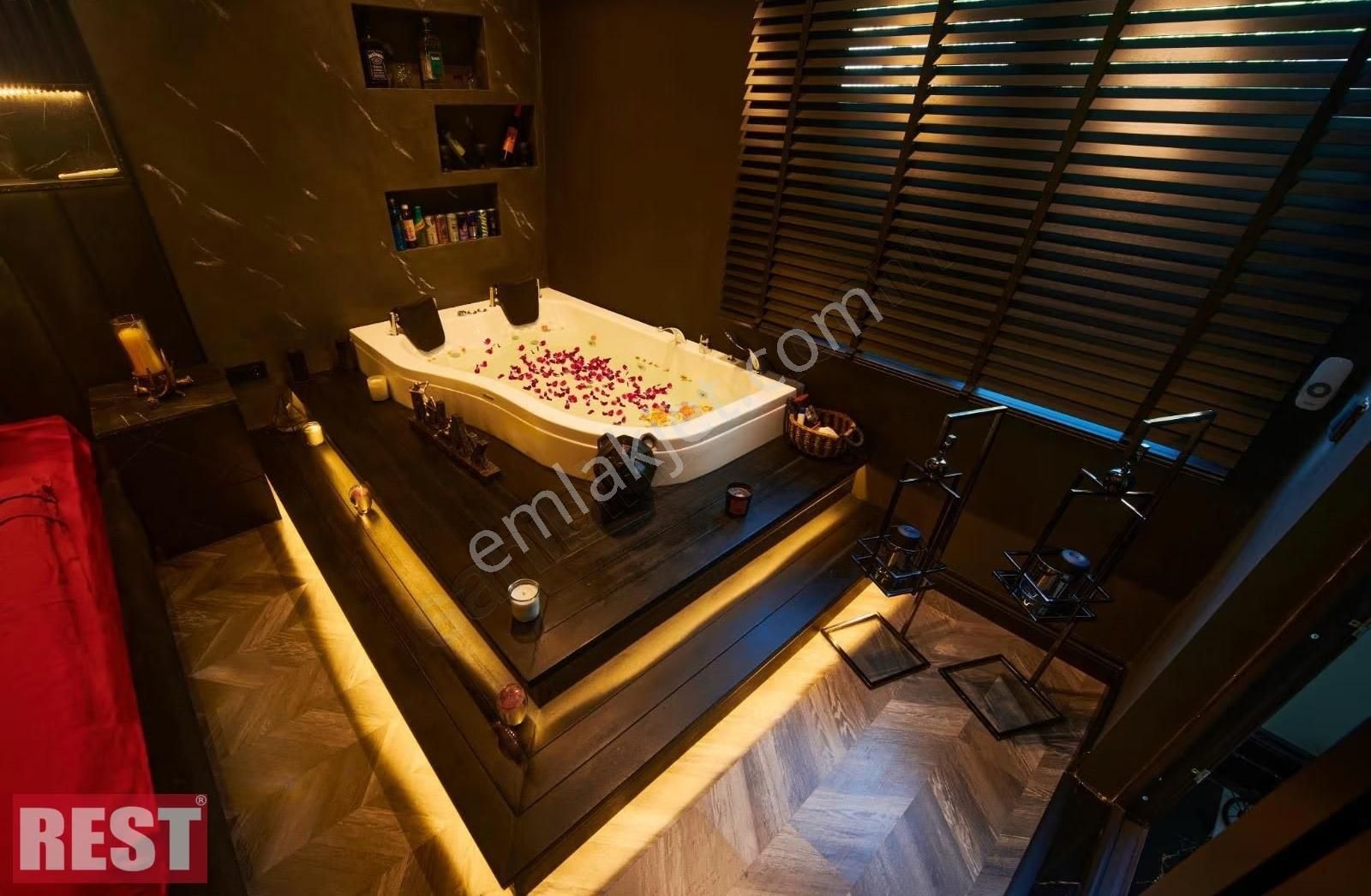 Abide Hürriyet Caddesi Üzerinde Sıfır Tadilatıli Tasarımlı - Görsel 26