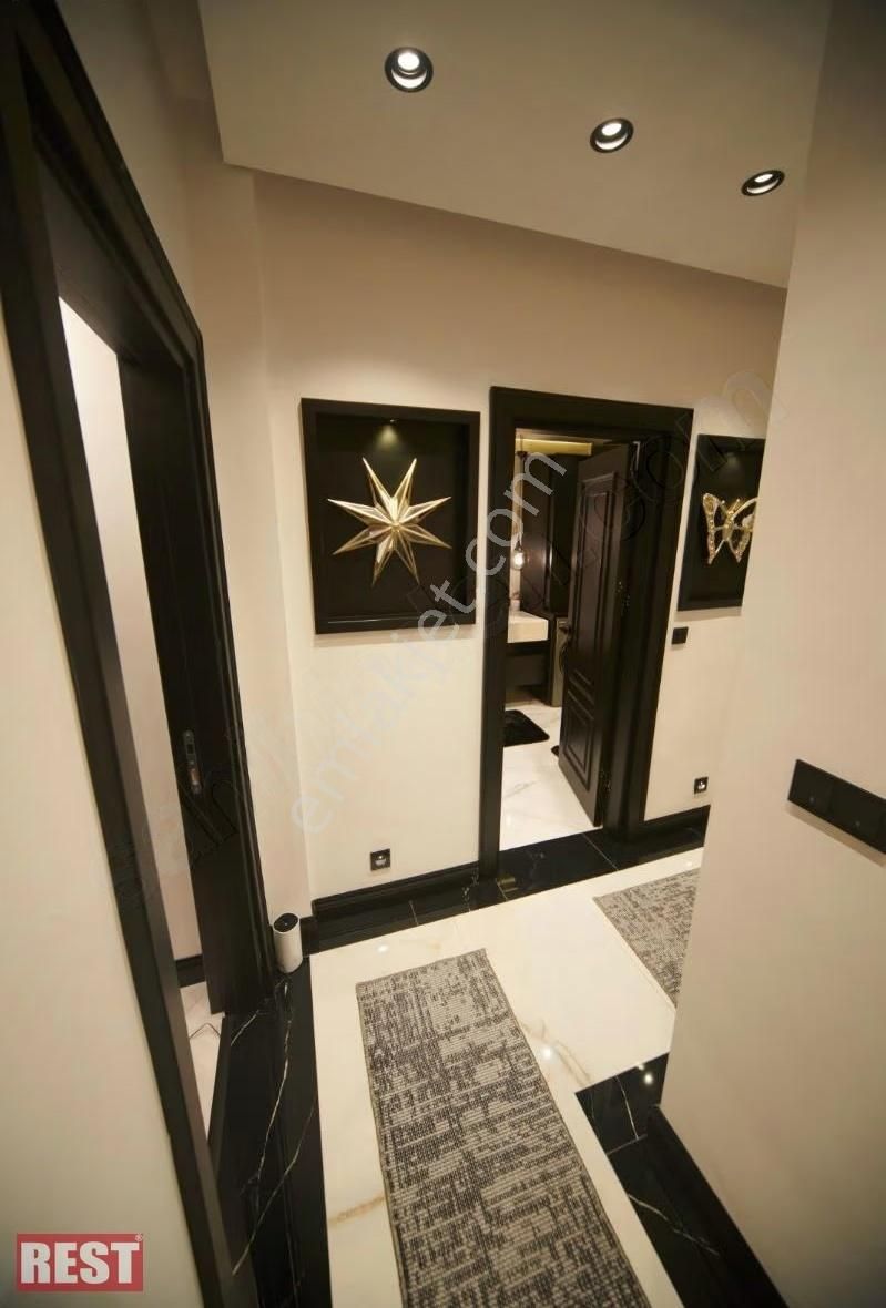 Abide Hürriyet Caddesi Üzerinde Sıfır Tadilatıli Tasarımlı - Görsel 12