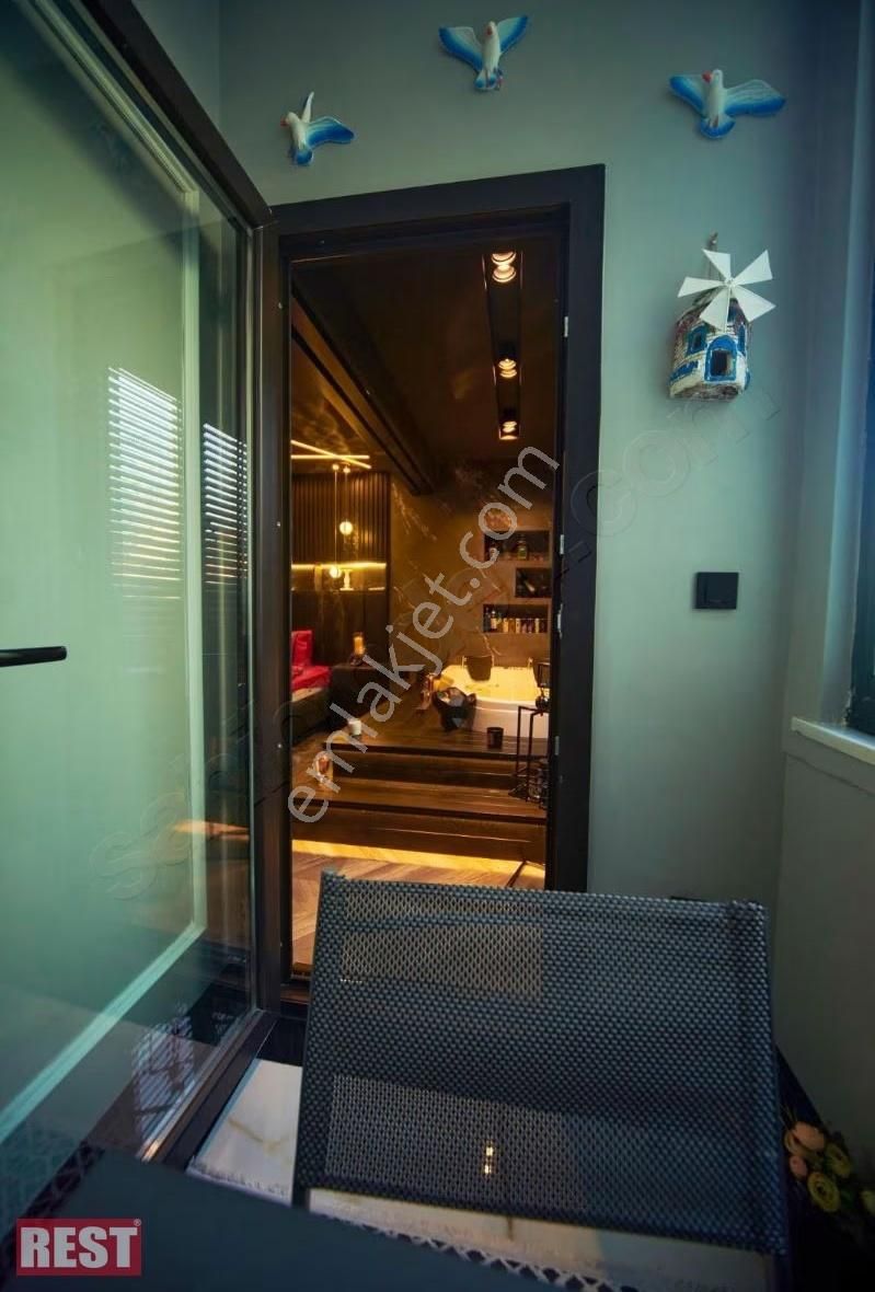 Abide Hürriyet Caddesi Üzerinde Sıfır Tadilatıli Tasarımlı - Görsel 23