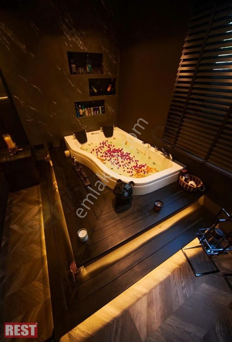 Abide Hürriyet Caddesi Üzerinde Sıfır Tadilatıli Tasarımlı - Görsel 27