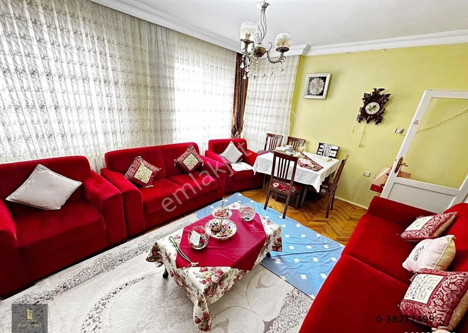 Tokgöz'den Basınsitesi Migros Market Yakını 27 Yıllık 3+1 Daire - Görsel 3