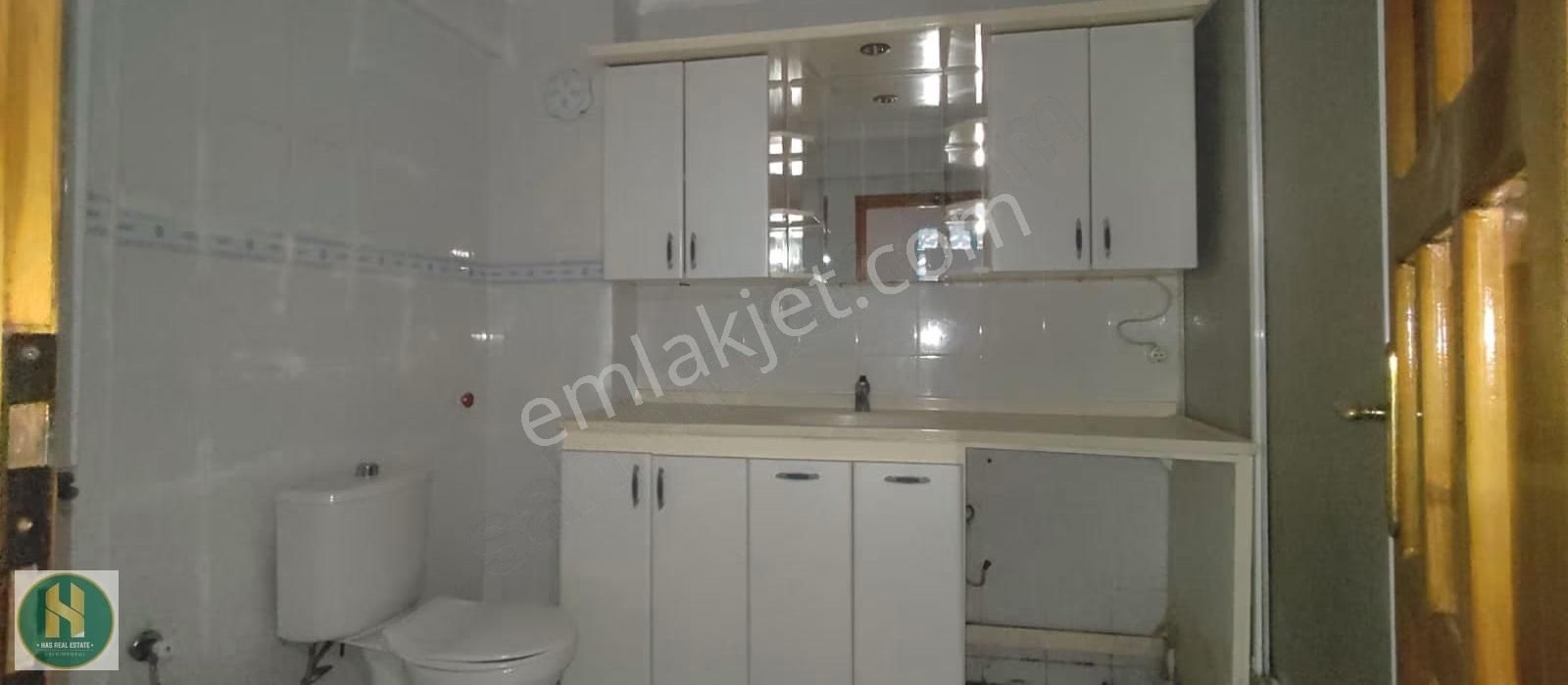 Has Real Estate Gayrimenkulden Bahçelievlerde 3+1 Satılık Daire - Görsel 16
