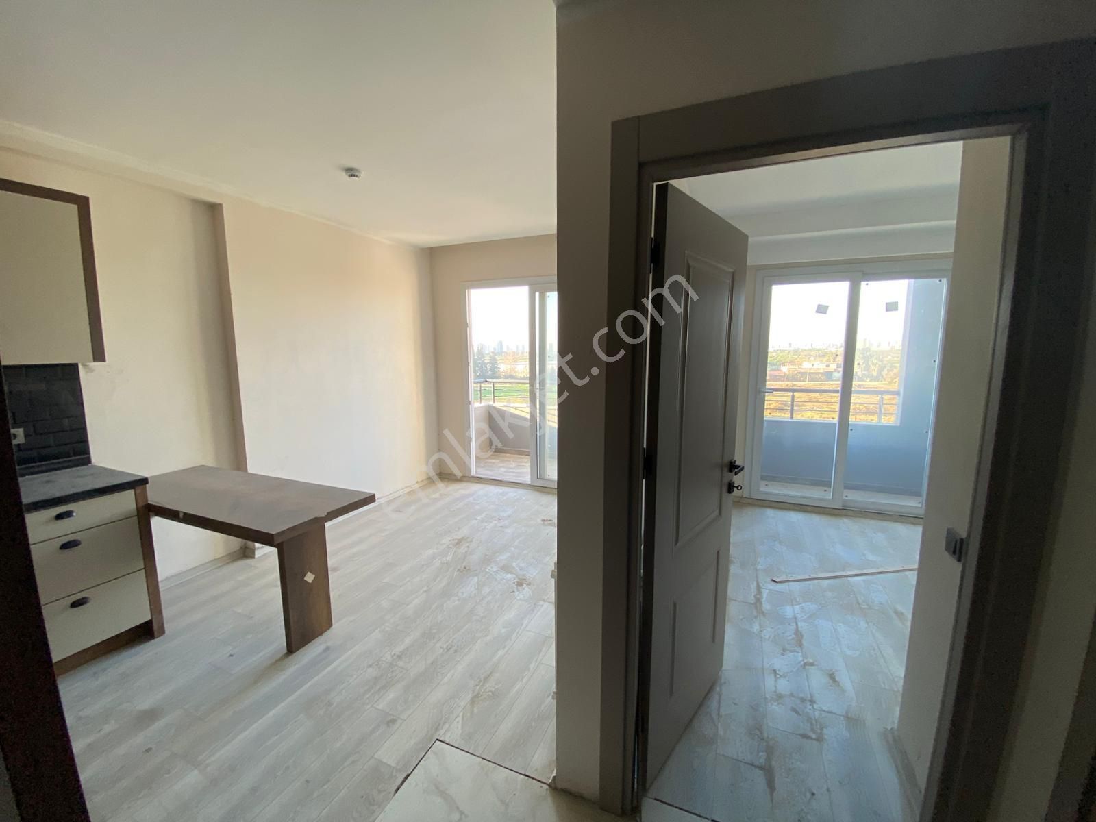 Tece Deniz Mah.de Satılık Havuzlu 1+1 Sıfır Daire - Görsel 12