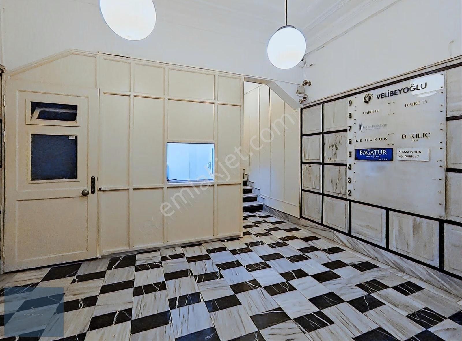 Harbiye Ana Caddede Çok İyi Konumlu Manzaralı Şık Kiralık Ofis - Görsel 10