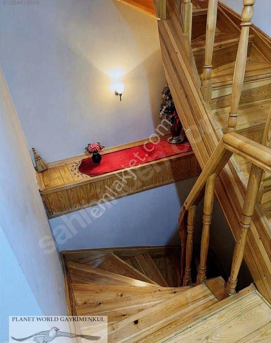 Planet’ten Yenilenmiş Müstakil Köşk 3+1 Kiralık - Görsel 2