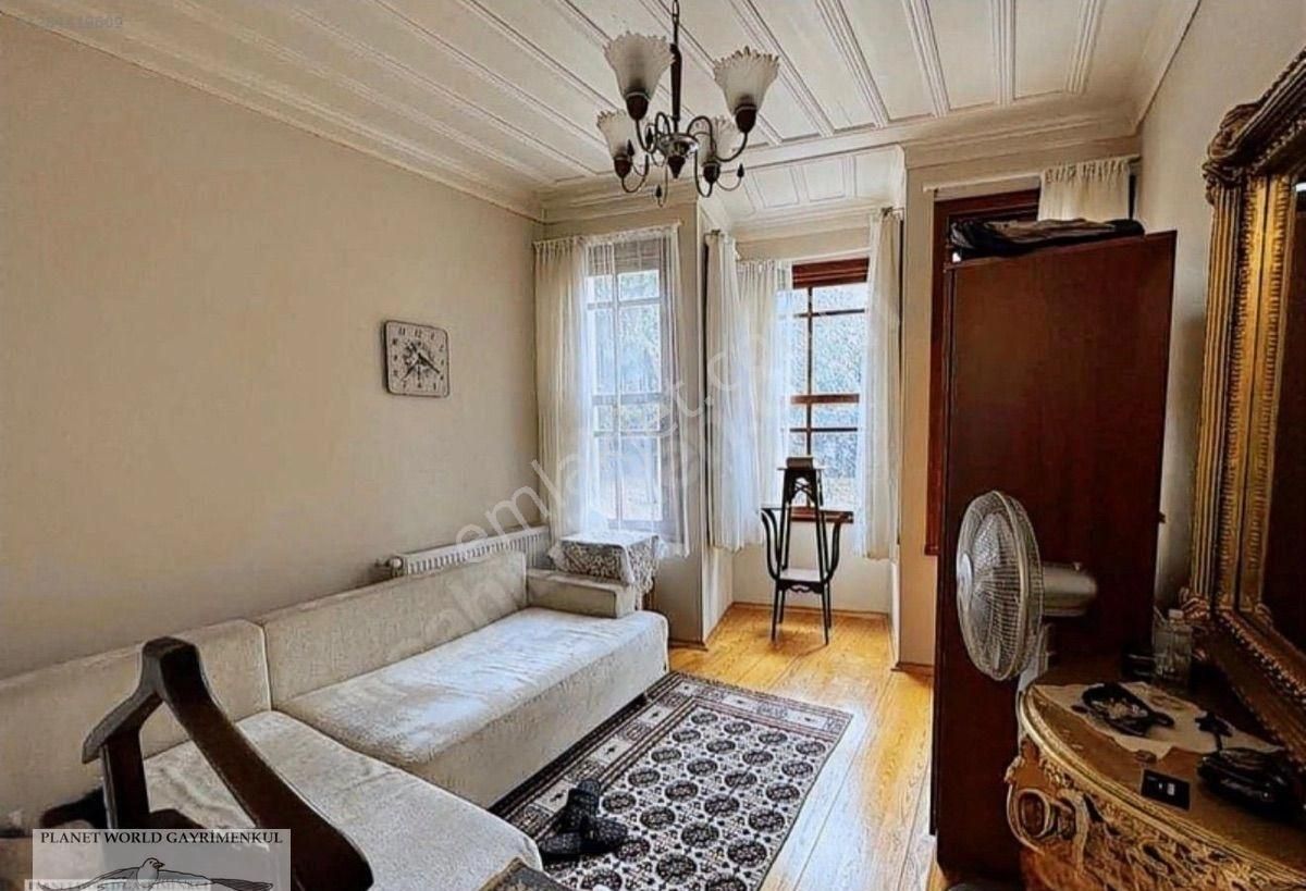 Planet’ten Yenilenmiş Müstakil Köşk 3+1 Kiralık - Görsel 8