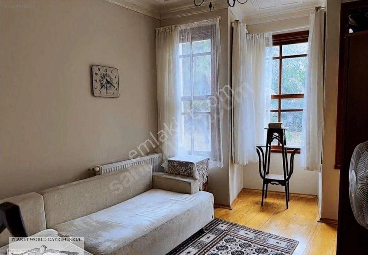 Planet’ten Yenilenmiş Müstakil Köşk 3+1 Kiralık - Görsel 18