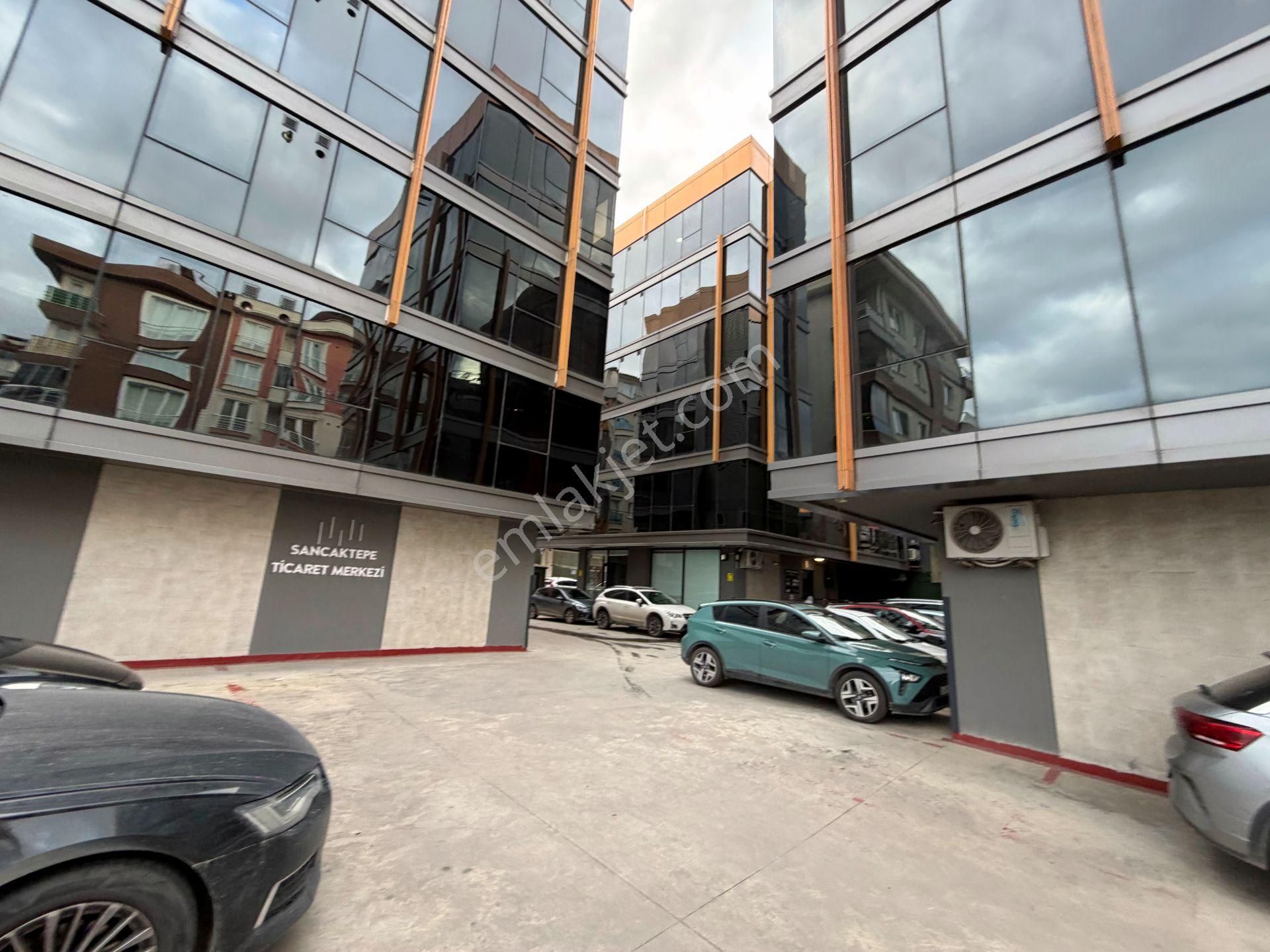 Sancaktepe Ticaret Merkezi 8 Yıllık Otoparklı 50m2 Kiralık Ofis - Görsel 25