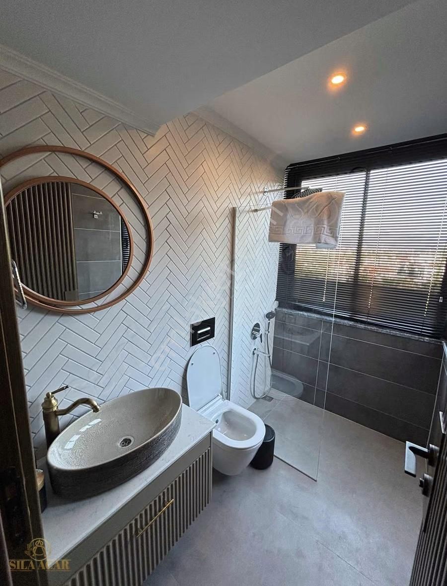 Fethiye Merkezde Körfez Manzaralı Bina - Görsel 21