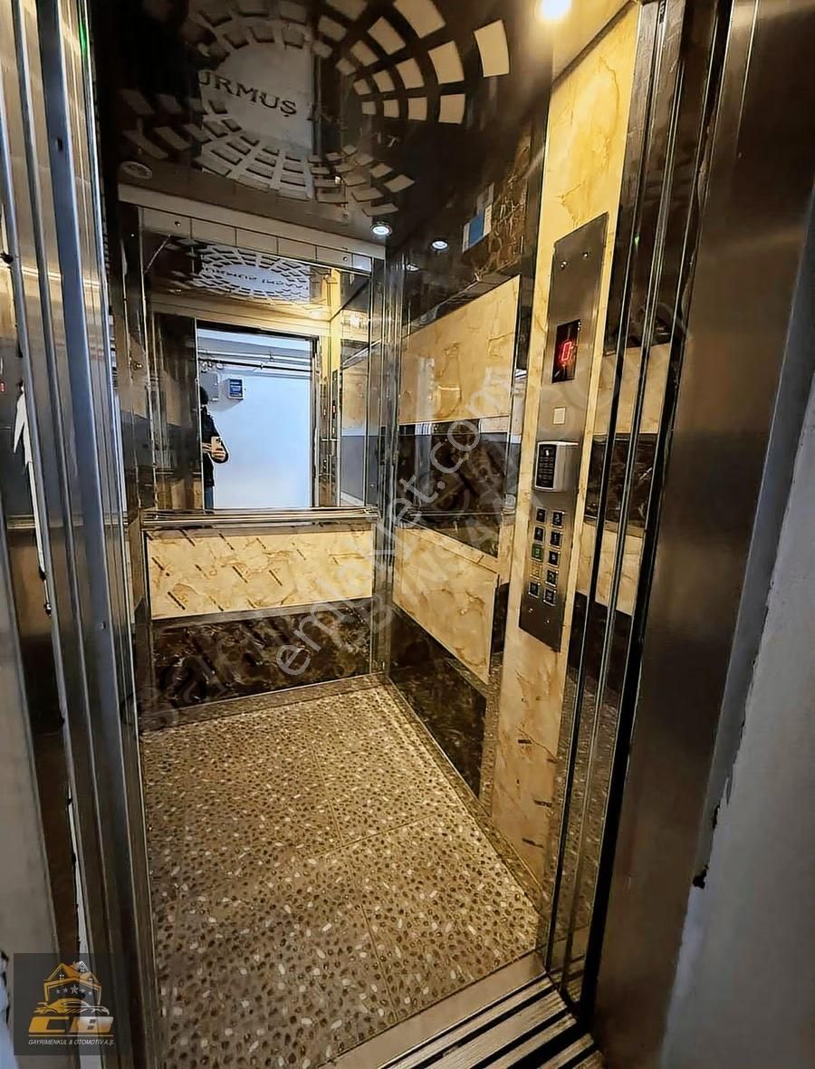 Satılık Daire Merkezi Konum Krediye Uygun İskanlı - Görsel 3