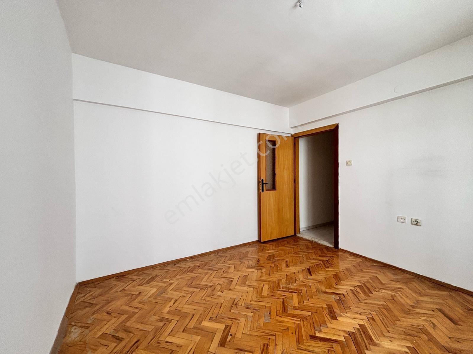 Bağlarbaşı Mahallesi 431 Cadde 485 Sokak’da Bagımsız Salon 3+1 - Görsel 17