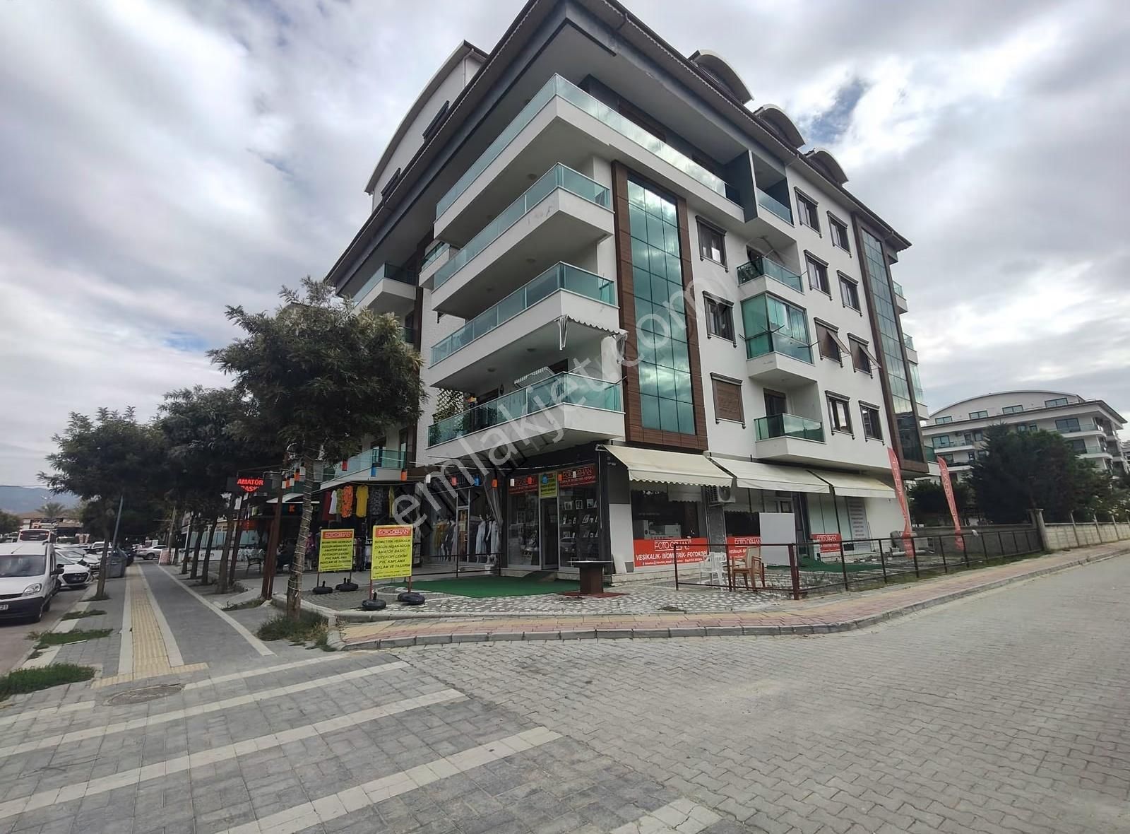 Konaklı Merkezde Ana Cadde Üzeri Satılık Dükkan - Görsel 2