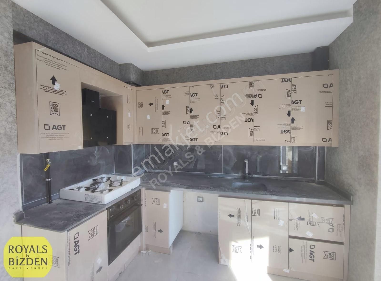 Selçuklu Hanaybaşı Mh.2+1 Sıfır Cam Balkonlu Geniş Kiralık Daire - Görsel 35