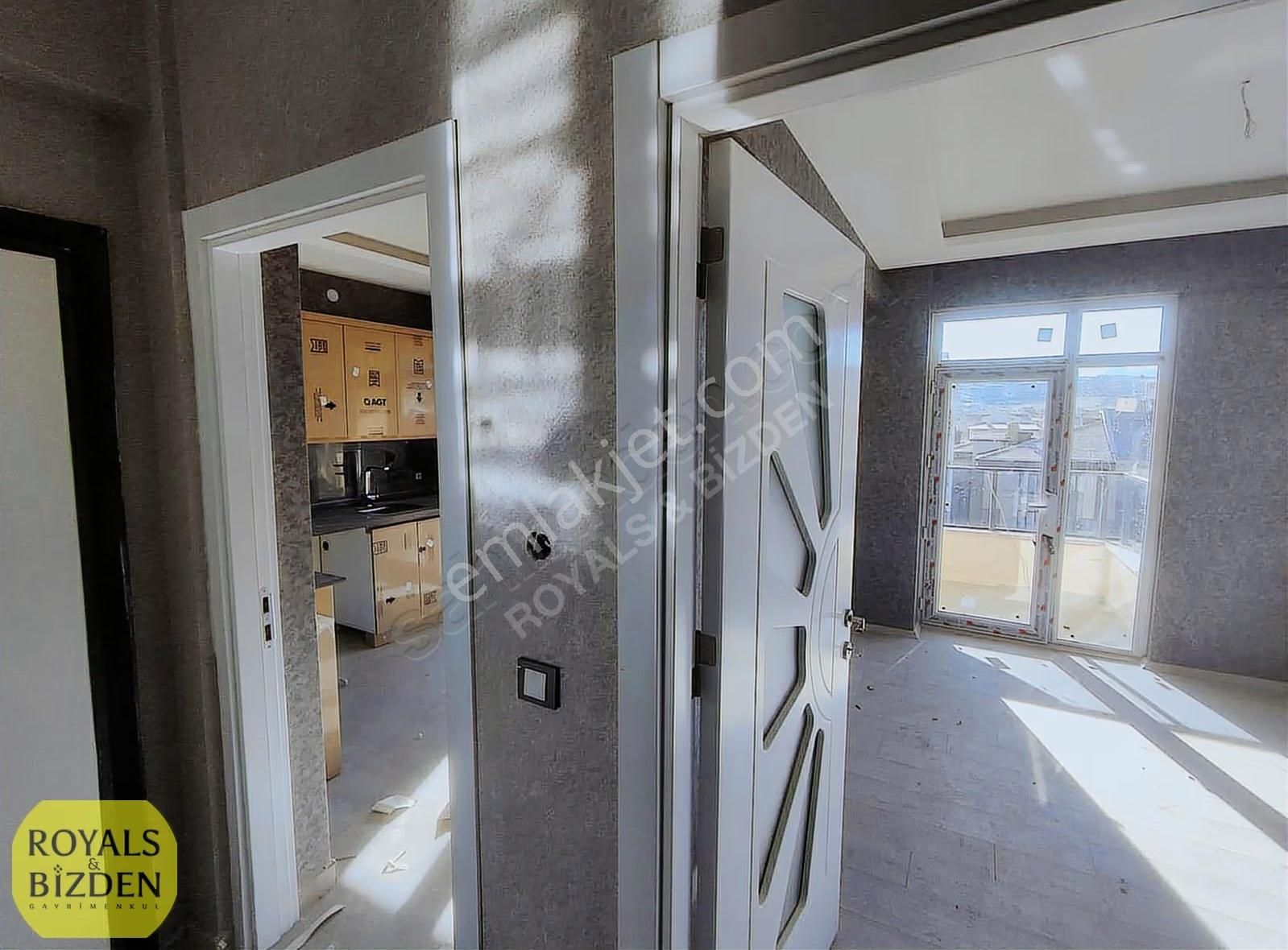 Selçuklu Hanaybaşı Mh.2+1 Sıfır Cam Balkonlu Geniş Kiralık Daire - Görsel 31