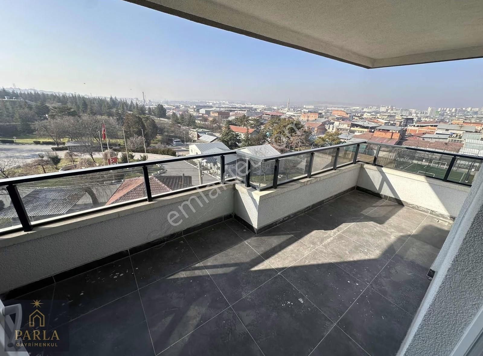 Parla Emlak'tan Sincan Tandoğan Mah. 3+1/125m2 Asansörlü Sıfır - Görsel 12