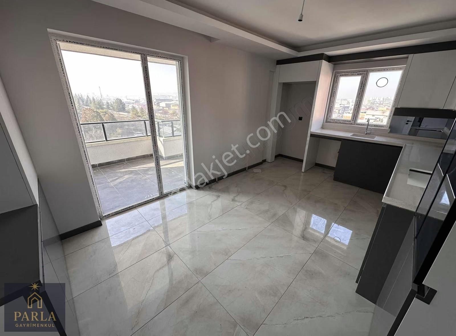 Parla Emlak'tan Sincan Tandoğan Mah. 3+1/125m2 Asansörlü Sıfır - Görsel 10