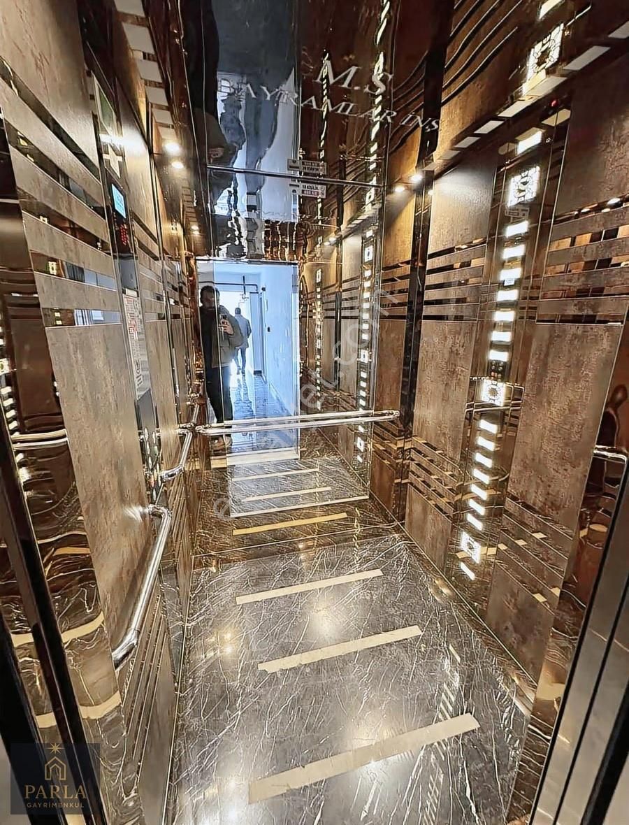 Parla Emlak'tan Sincan Tandoğan Mah. 3+1/125m2 Asansörlü Sıfır - Görsel 22