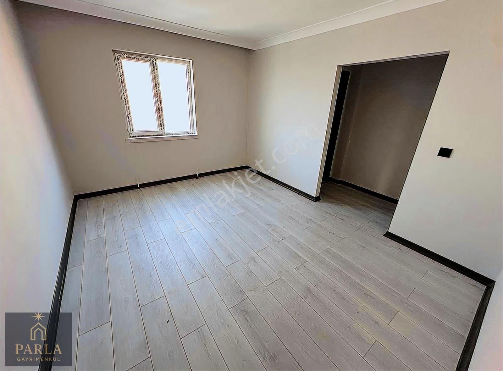 Parla Emlak'tan Sincan Tandoğan Mah. 3+1/125m2 Asansörlü Sıfır - Görsel 14