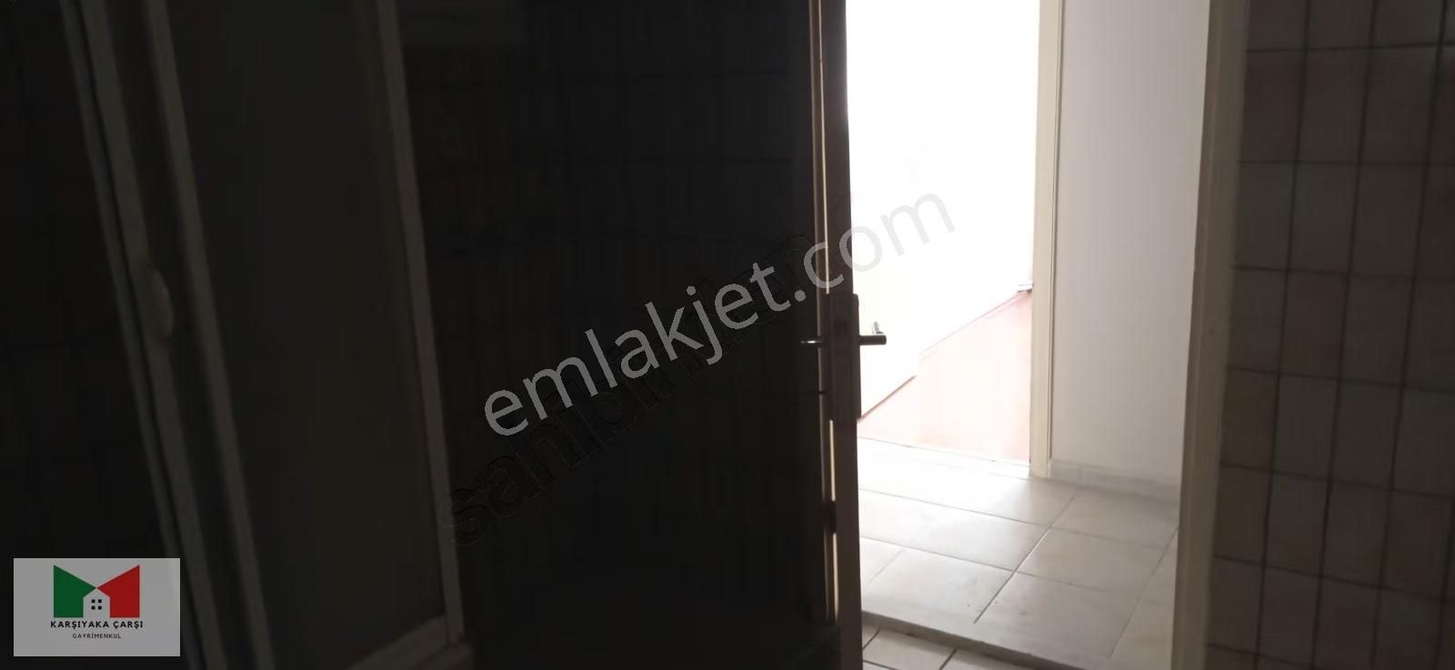 Karşıyaka Bahçeli Evler Mahallesi, Girne Cad.yakını 3+1 Satılık - Görsel 6