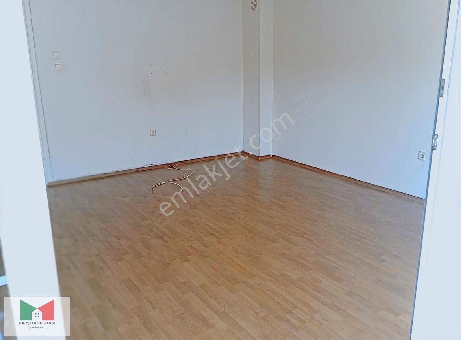 Karşıyaka Bahçeli Evler Mahallesi, Girne Cad.yakını 3+1 Satılık - Görsel 22