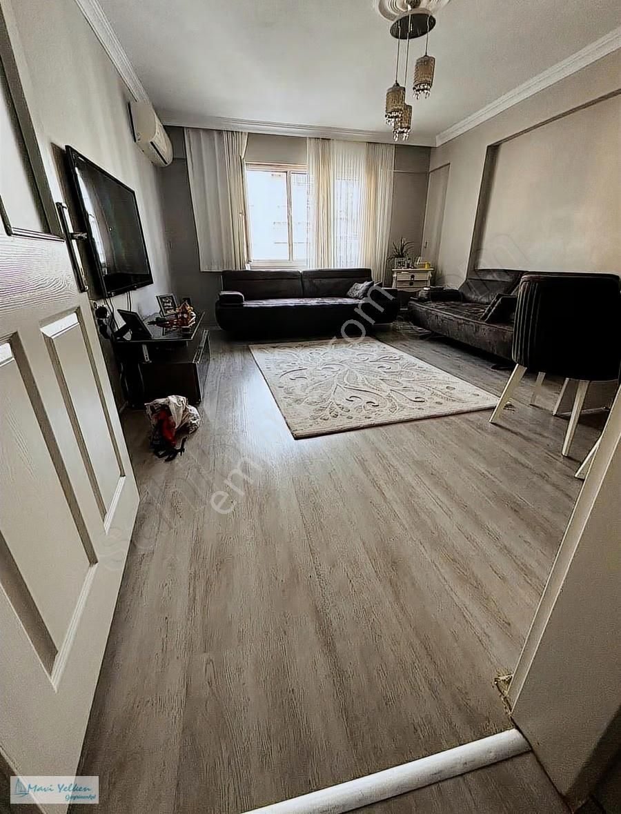 Narlıdere'de Harika Konum Bakımlı Metro Yakını 3+1 Satılık Daire - Görsel 4