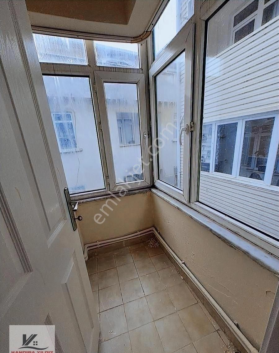 Çarşıya Yakın 2 + 1 Kombili 95 M2 Kiralık Bakımlı Arakat Daire - Görsel 8