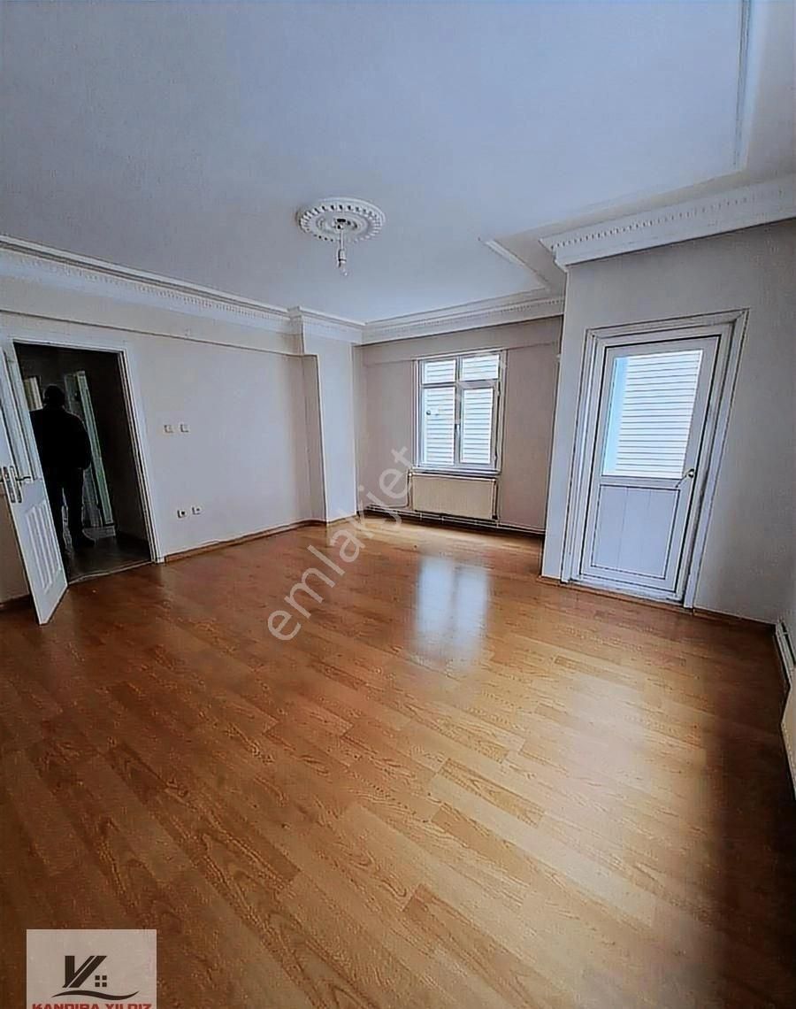 Çarşıya Yakın 2 + 1 Kombili 95 M2 Kiralık Bakımlı Arakat Daire - Görsel 17