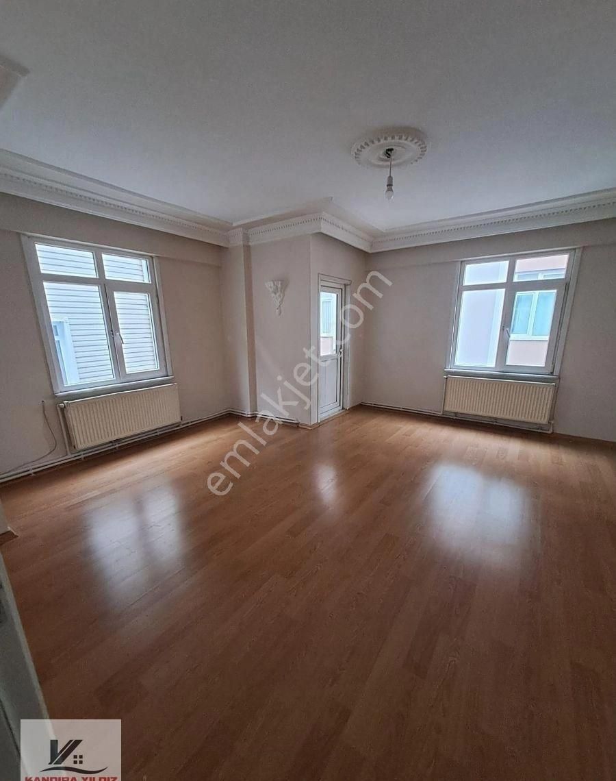 Çarşıya Yakın 2 + 1 Kombili 95 M2 Kiralık Bakımlı Arakat Daire - Görsel 13