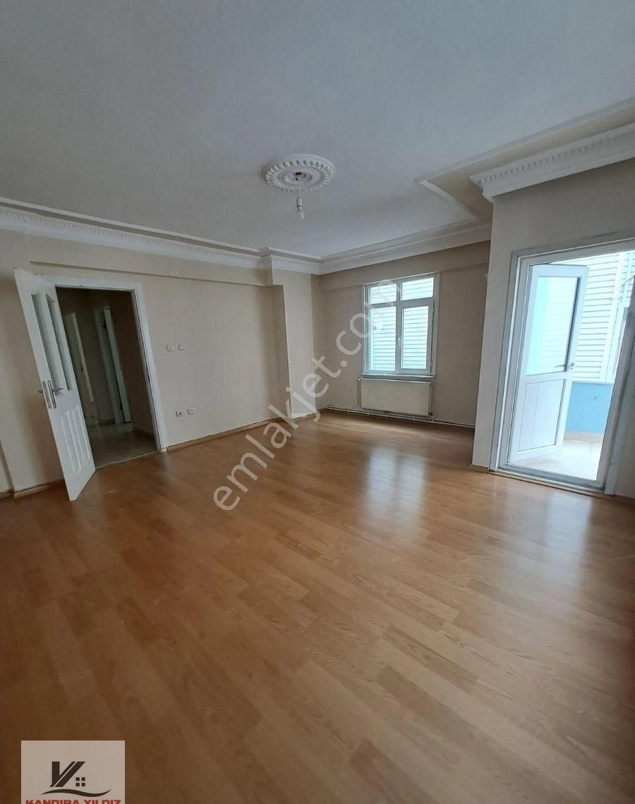 Çarşıya Yakın 2 + 1 Kombili 95 M2 Kiralık Bakımlı Arakat Daire - Görsel 12