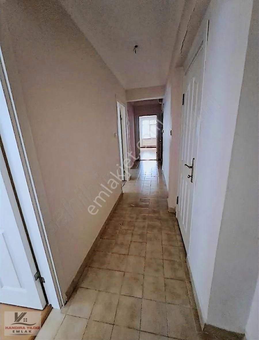 Çarşıya Yakın 2 + 1 Kombili 95 M2 Kiralık Bakımlı Arakat Daire - Görsel 4