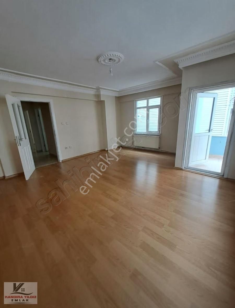Çarşıya Yakın 2 + 1 Kombili 95 M2 Kiralık Bakımlı Arakat Daire - Görsel 9