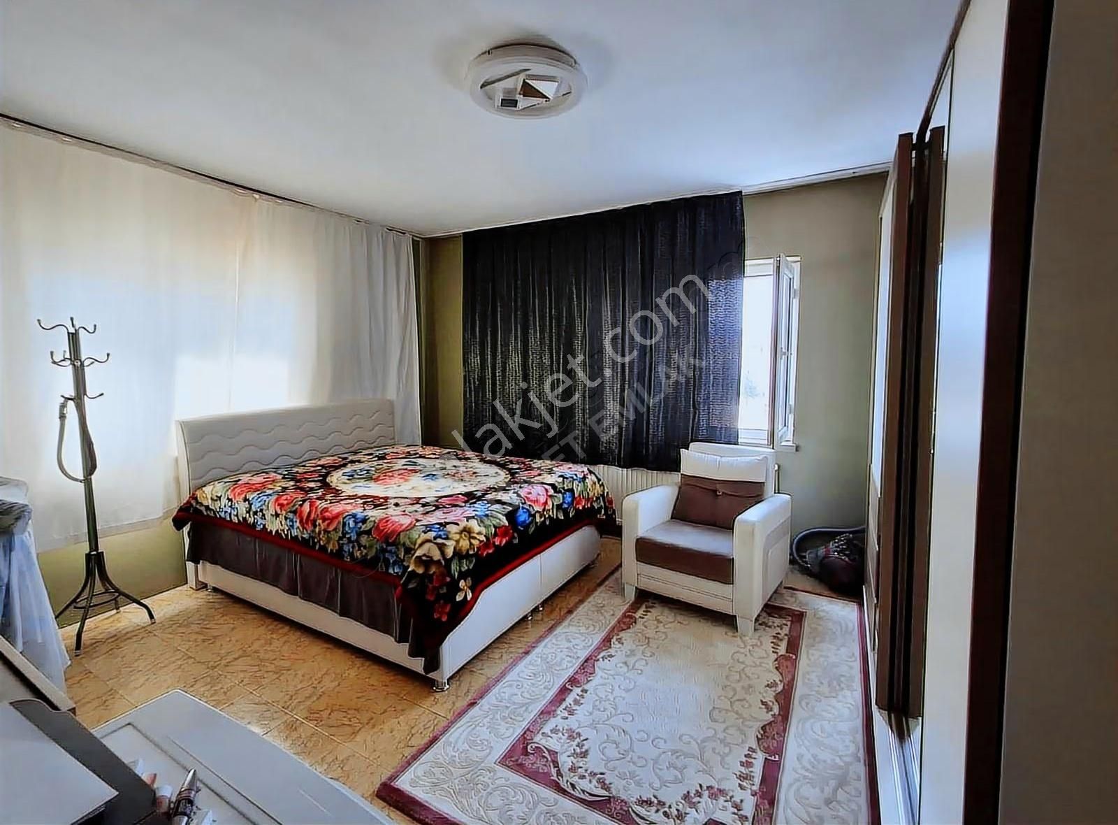 Kısmet Emlak'tan Atatürk Mahallesin'de 3+1 Daire - Görsel 6