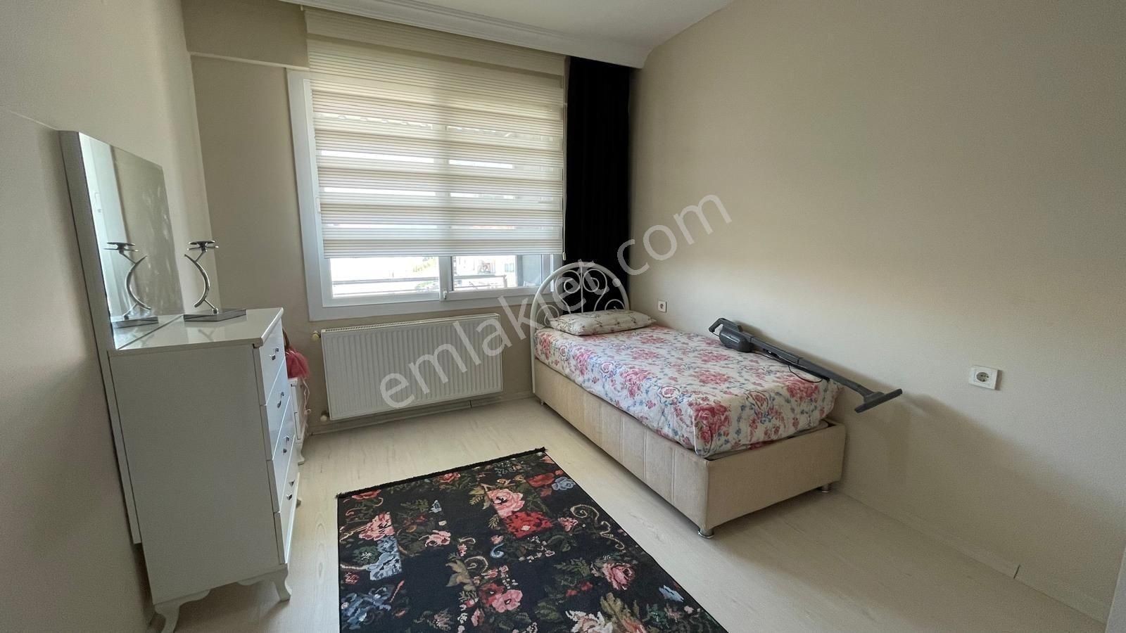 Tire Pınar Emlak Tan Eşyalı Kiralık Daire - Görsel 6