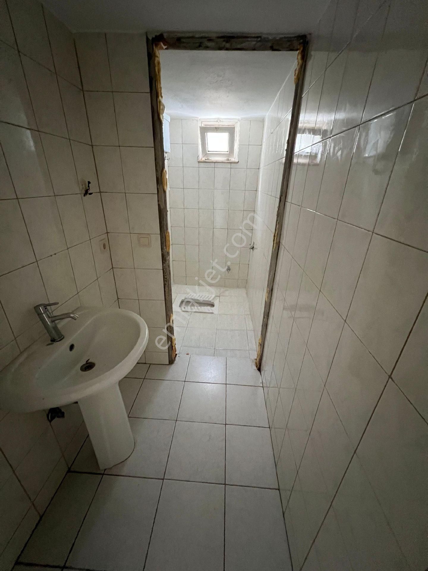 Çamlık Caddesinde 180 M2 Ara Kat Daire Satılık - Görsel 8