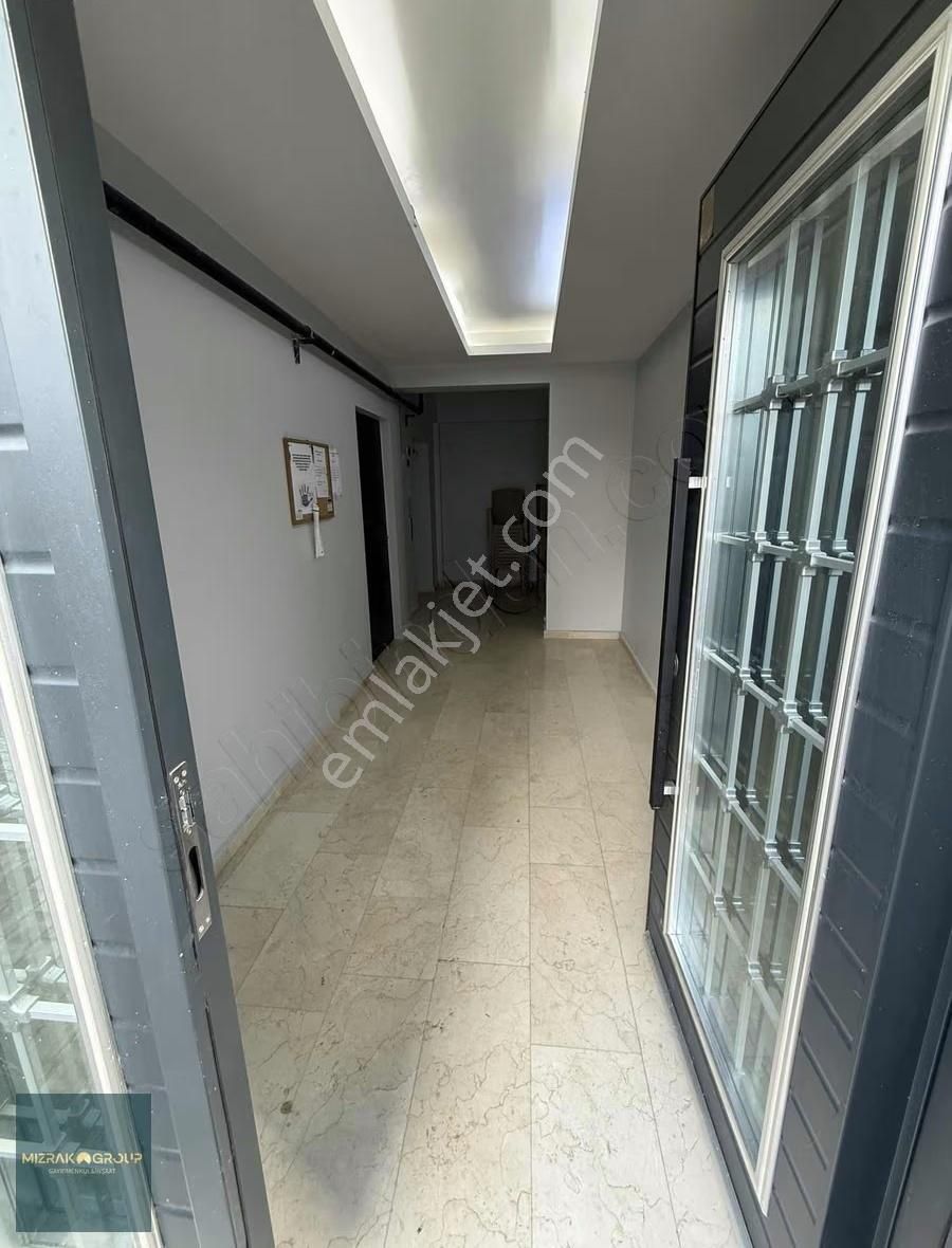 Arakat Önü Açık 2+1 Sıfır Daire Tek Bloklu Site - Görsel 10
