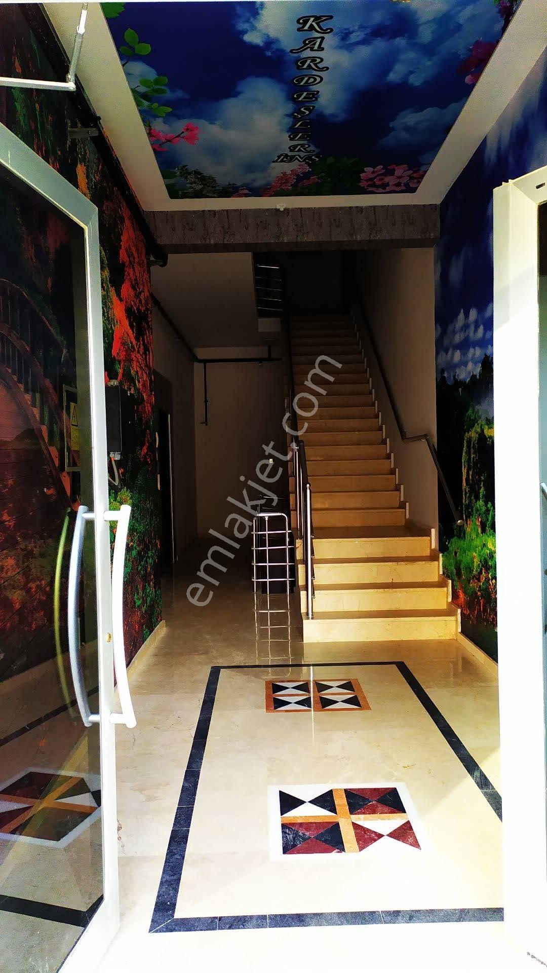 Sağlık Ocağı, Marketler,pazar, Otobüs Durağına 5 - Görsel 27