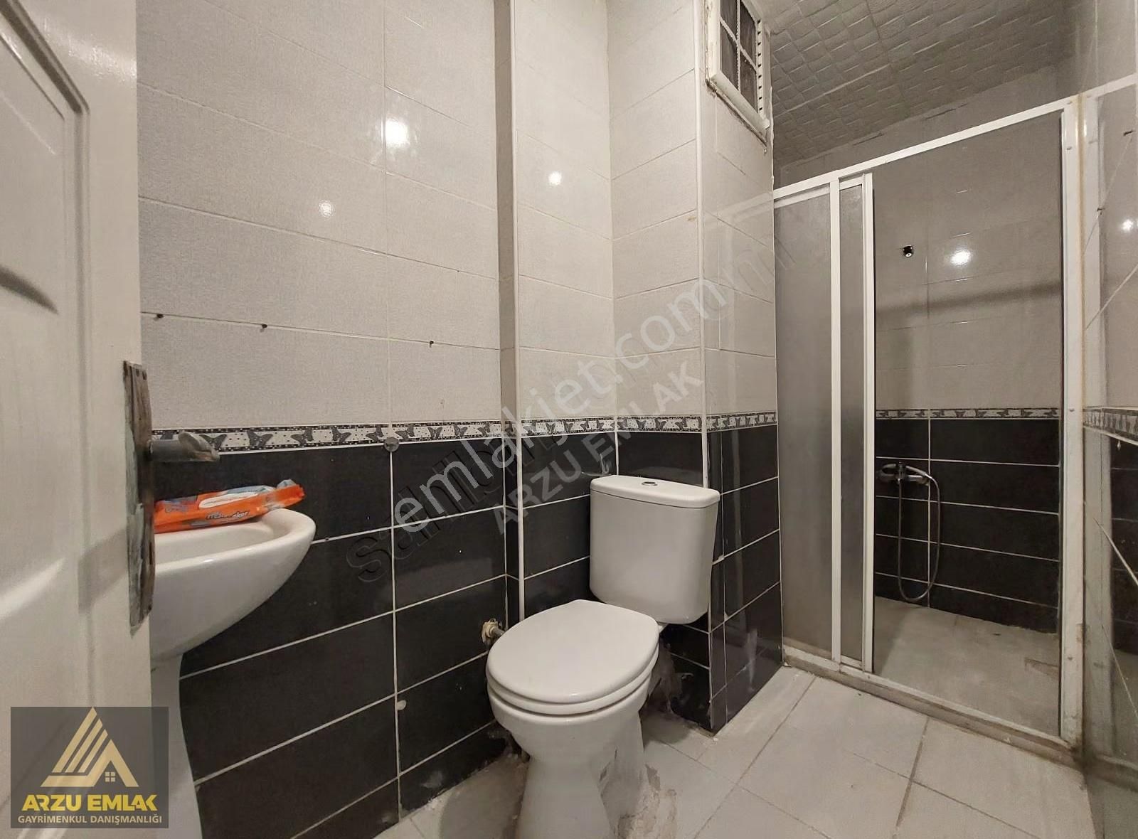 Arzu Emlaktan Zübeydehanım Mah Kiralık 2+1 Kot1 Daire - Görsel 3