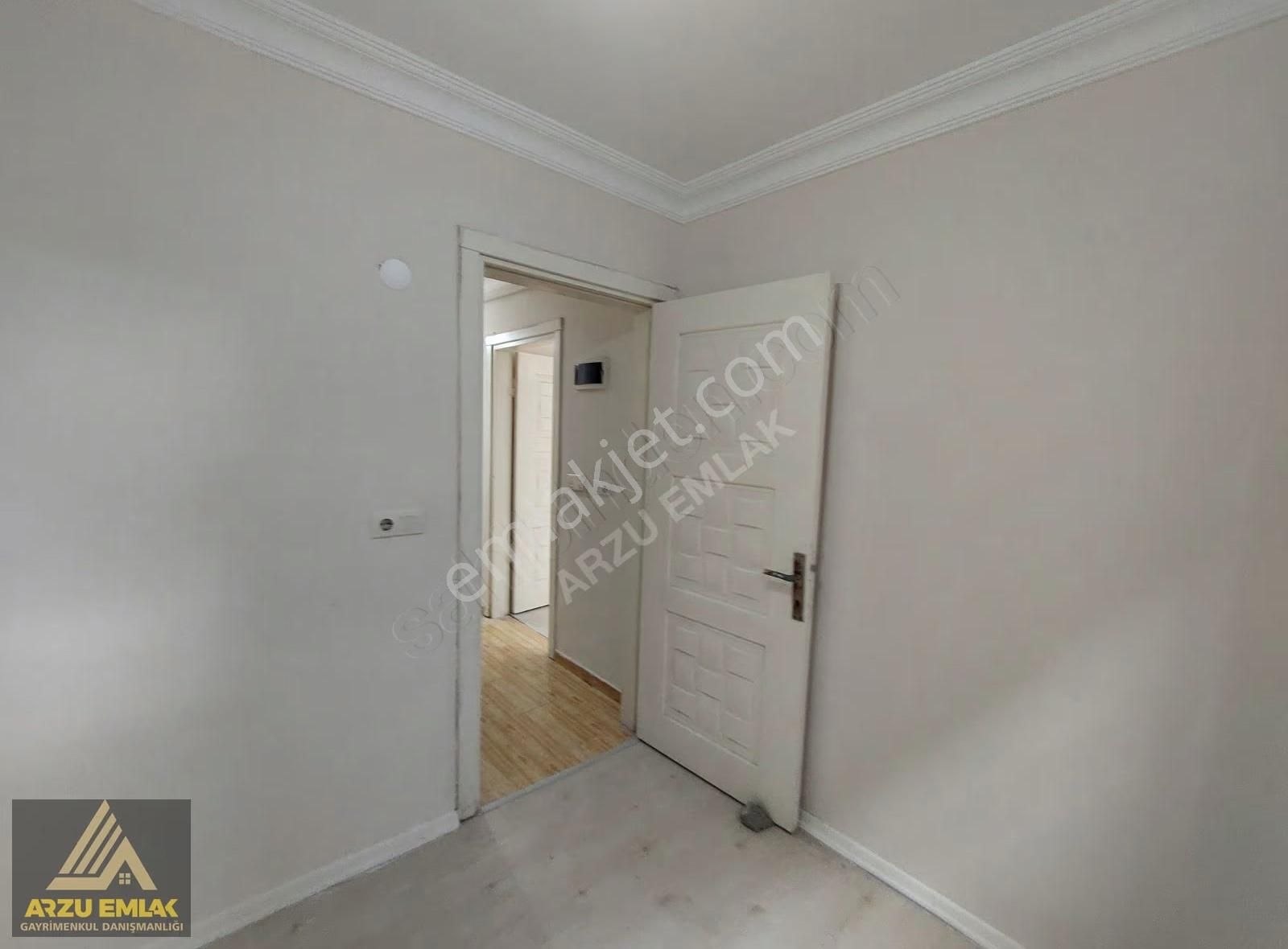 Arzu Emlaktan Zübeydehanım Mah Kiralık 2+1 Kot1 Daire - Görsel 4