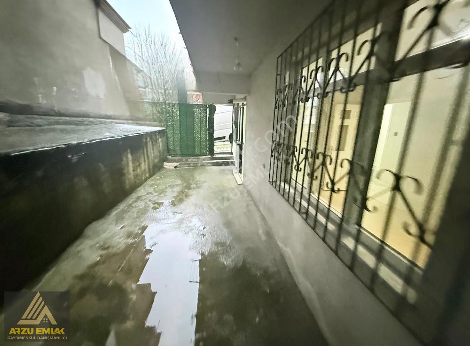 Arzu Emlaktan Yunusemre Mah Satılık Fırsat 2+1bahçekat(düzgiriş) - Görsel 9