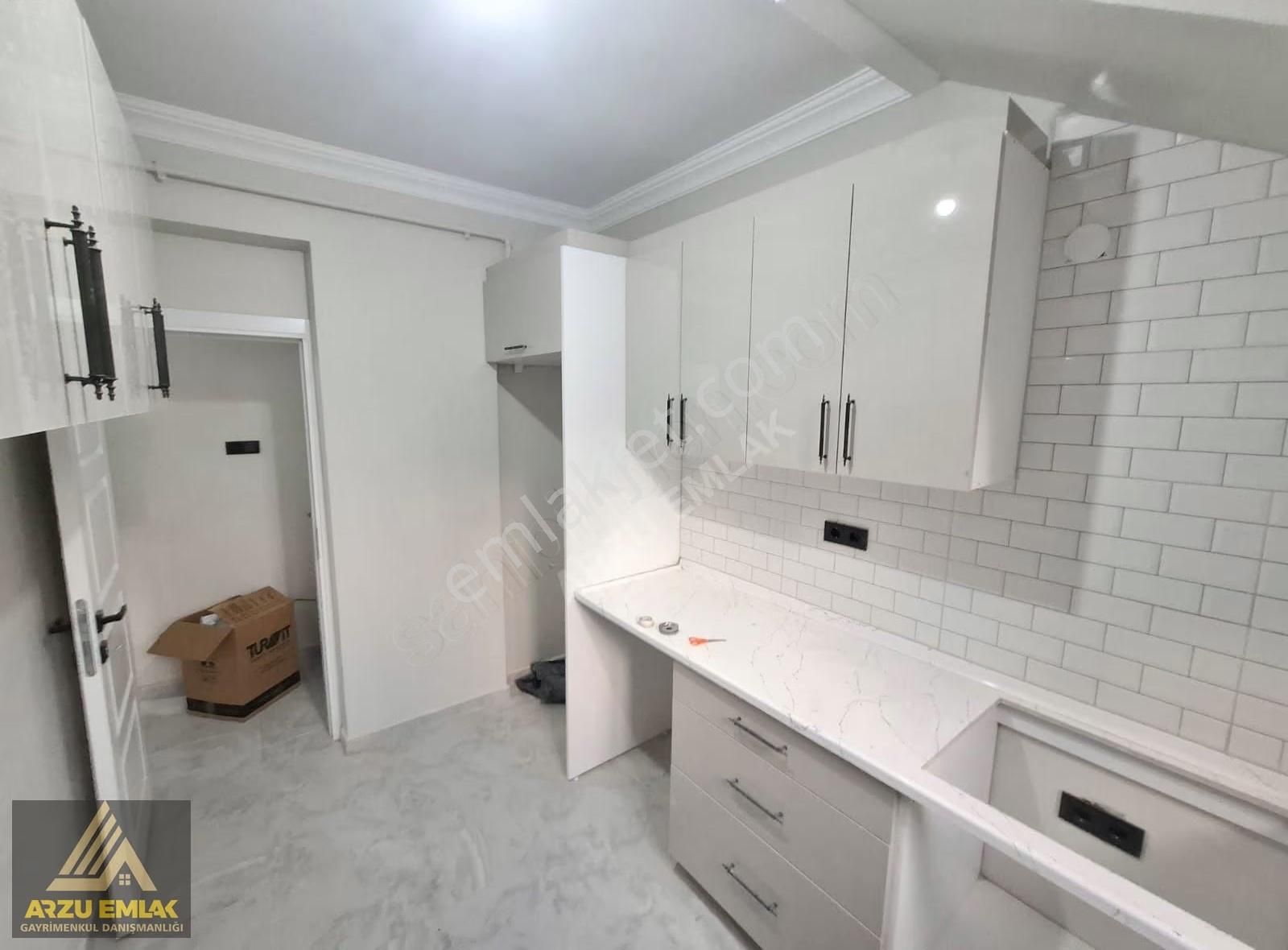 Arzu Emlaktan 75.yıl Mah İstiklal Okulu Yanı2+1 Satılık Bahçekat - Görsel 8