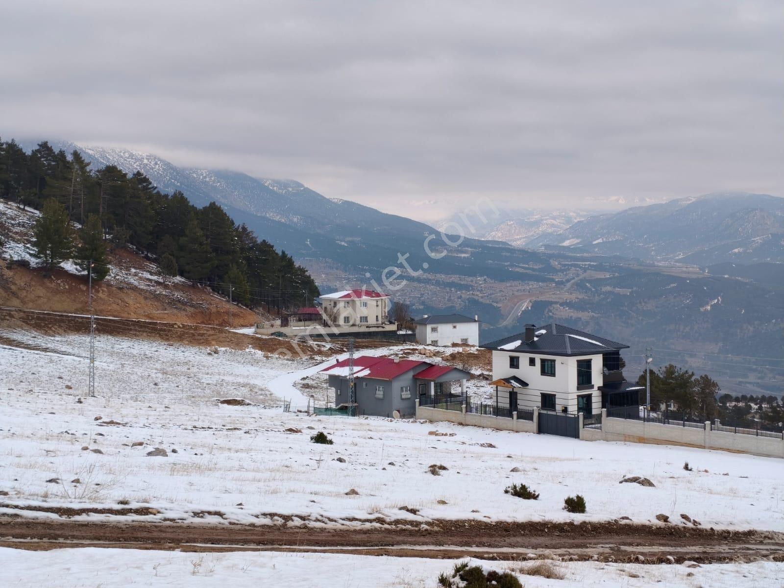 Kar Emlaktan Yenikonacık Bozkırlı Mevkiinde 400 M2 Satılık Arsa - Görsel 16