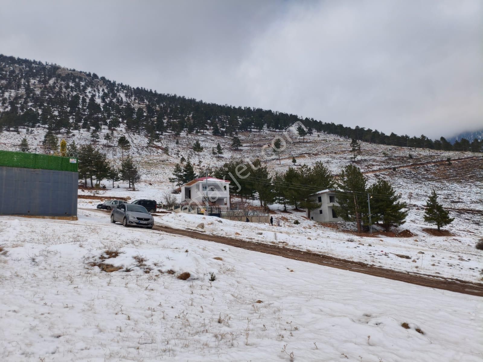 Kar Emlaktan Yenikonacık Bozkırlı Mevkiinde 400 M2 Satılık Arsa - Görsel 10