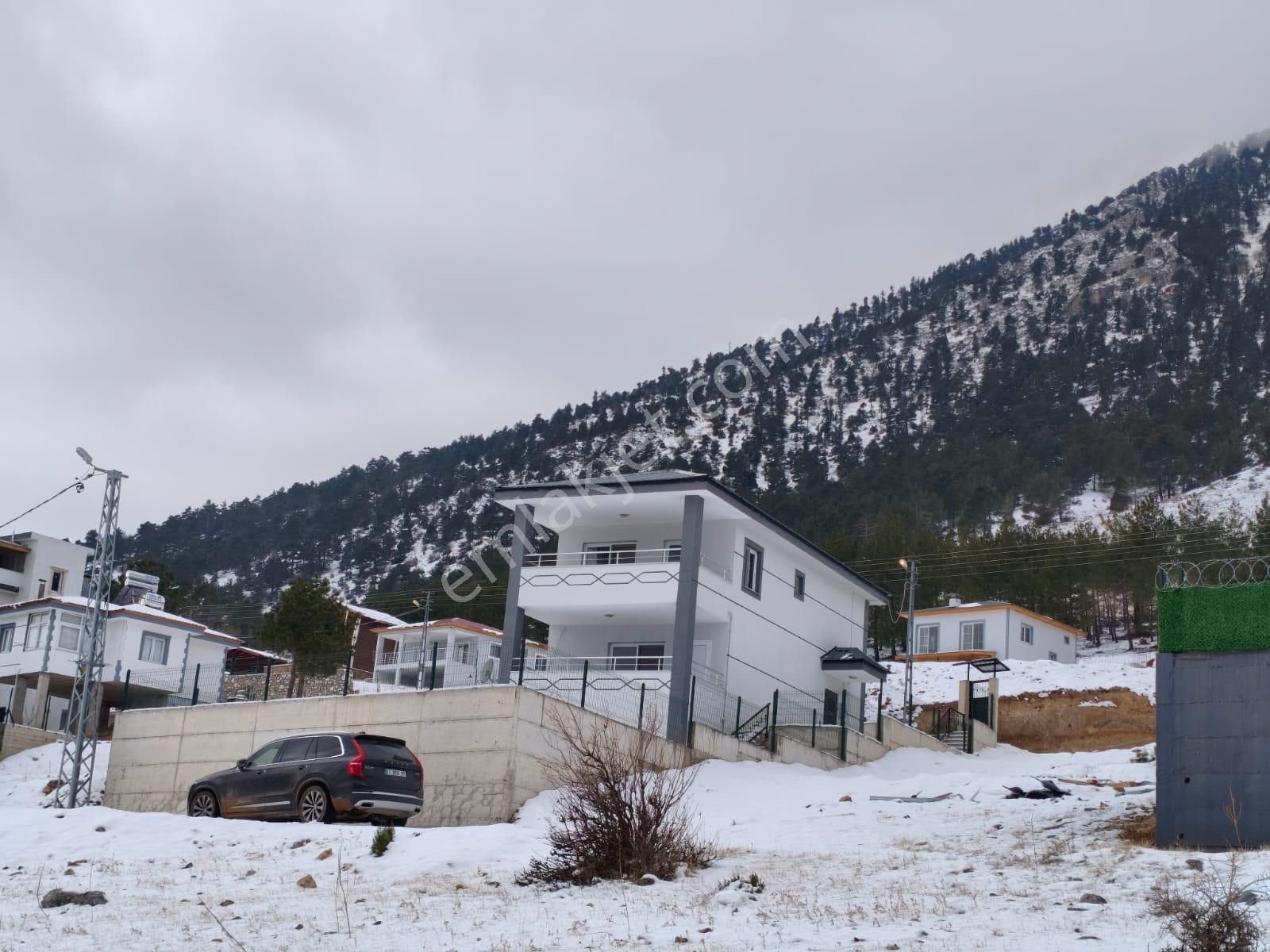 Kar Emlaktan Yenikonacık Bozkırlı Mevkiinde 400 M2 Satılık Arsa - Görsel 24