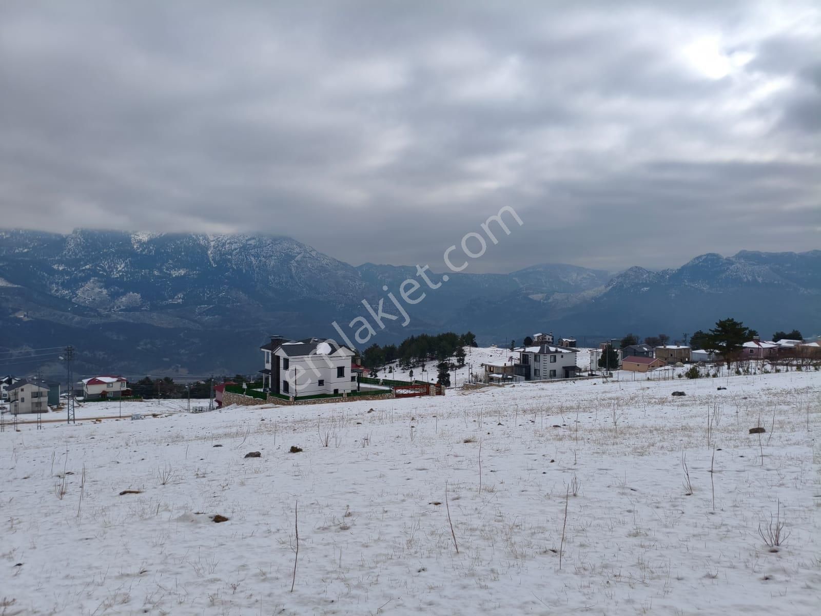 Kar Emlaktan Yenikonacık Bozkırlı Mevkiinde 400 M2 Satılık Arsa - Görsel 12