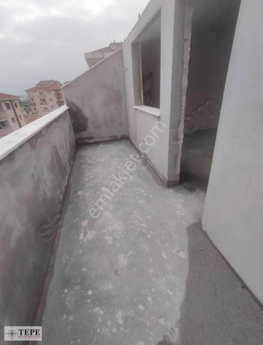 Maltepe ' De Gülyolunda 4+1 Dubleks Daire - Görsel 2